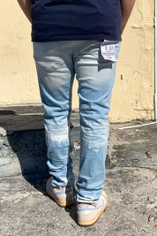 Stone Concrete Skinny Light Blue Wash Skinny Jeans