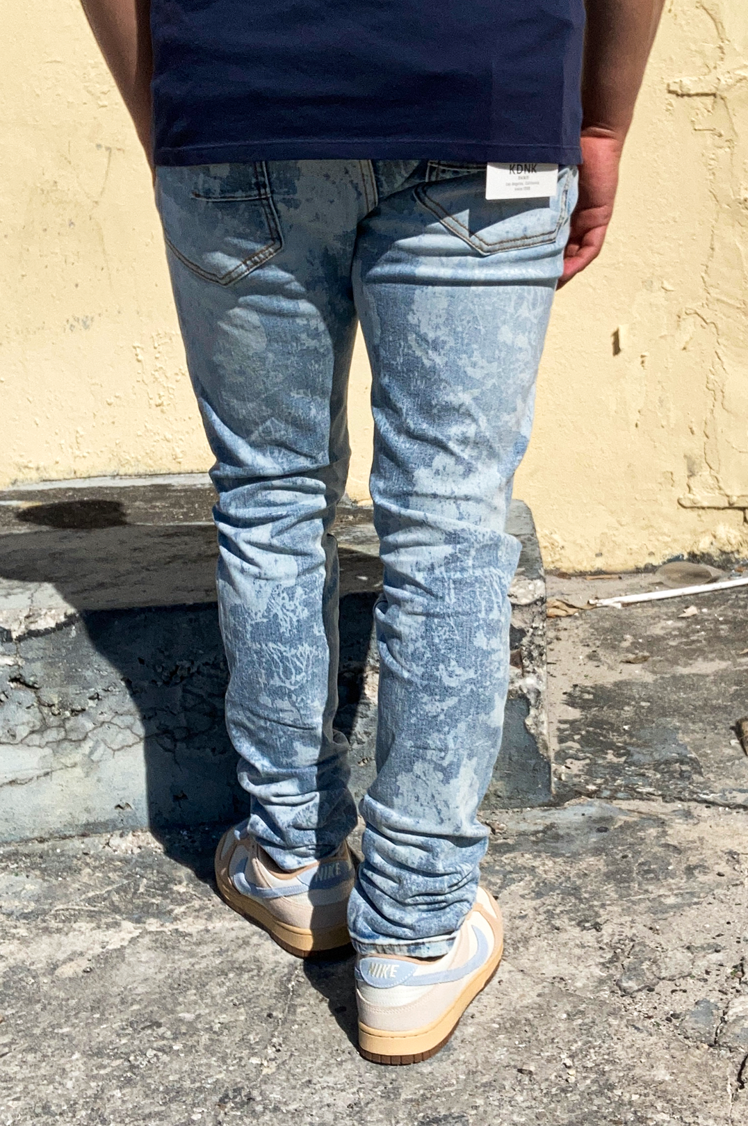 Bleach Vin Blue Skinny Fit Jeans