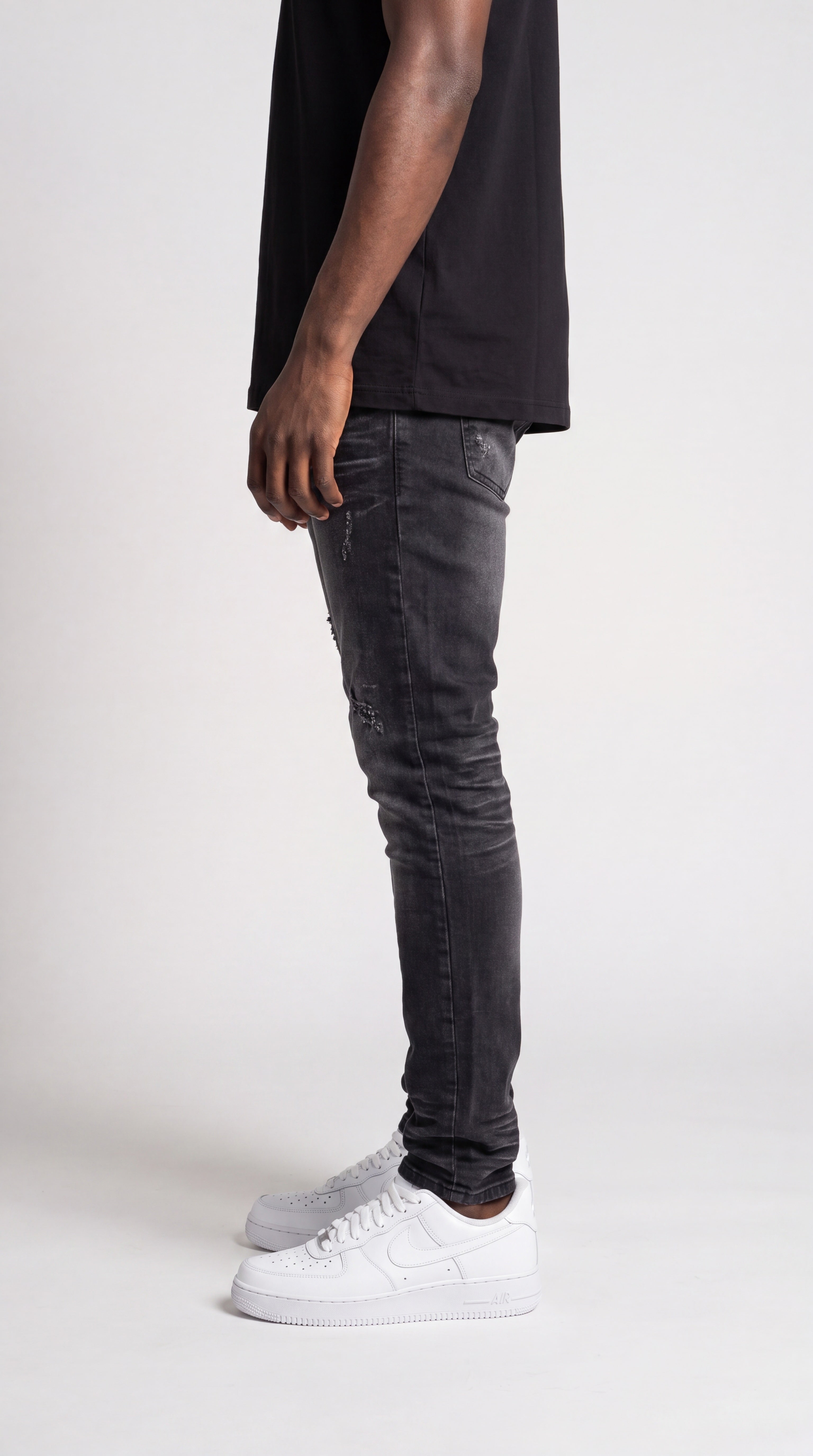 Midnight Fade Distressed Jeans
